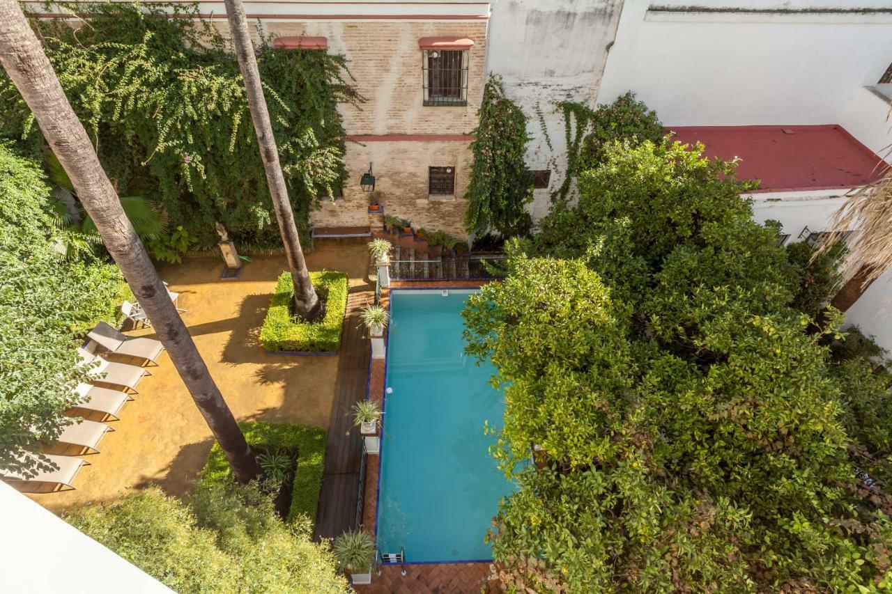 Villa Elvira, Exclusive Pool And Gardens In The Heart Of Sevilla Exterior photo