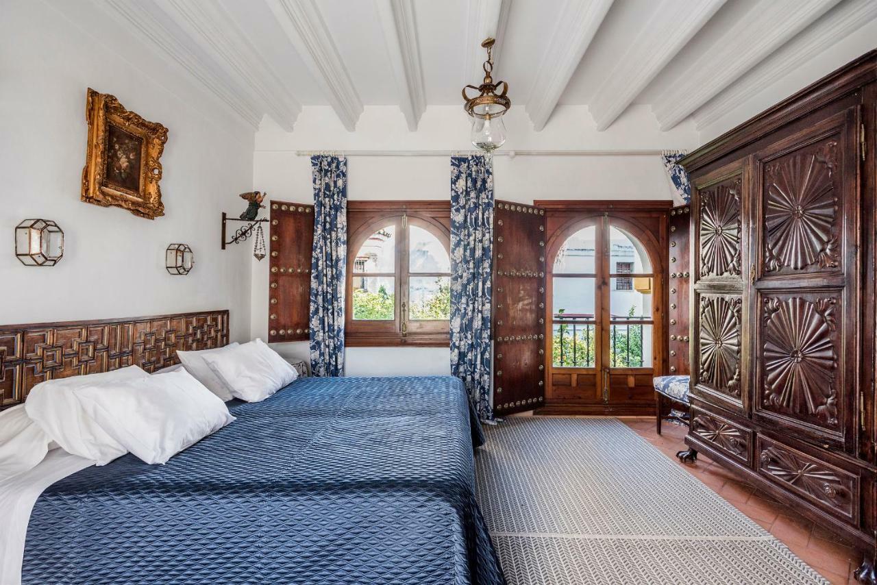 Villa Elvira, Exclusive Pool And Gardens In The Heart Of Sevilla Exterior photo