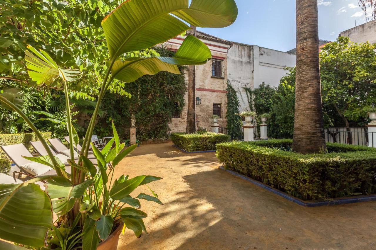 Villa Elvira, Exclusive Pool And Gardens In The Heart Of Sevilla Exterior photo